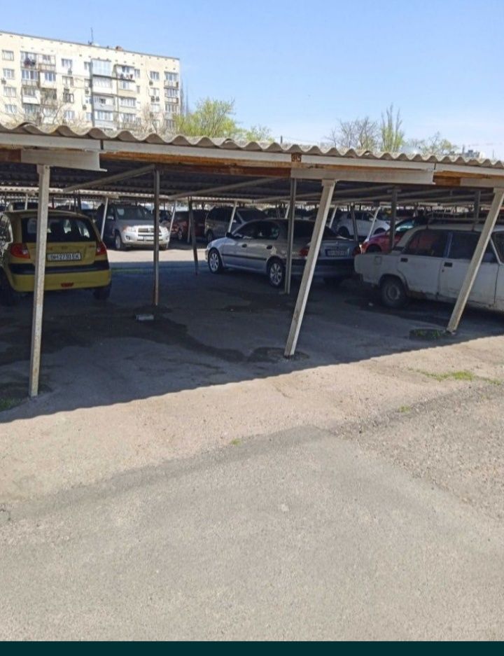 Парковочное место на автостоянке на Черёмушках