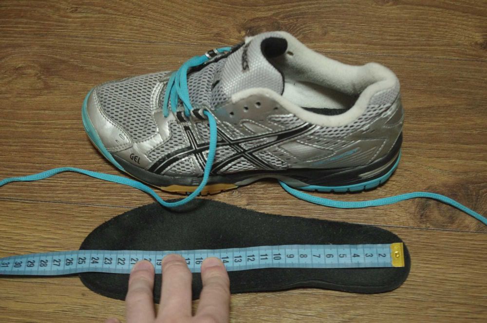 Волейбольные Asics Gel Rocket 6 оригінал 39,5-40 розмір ідеальний стан