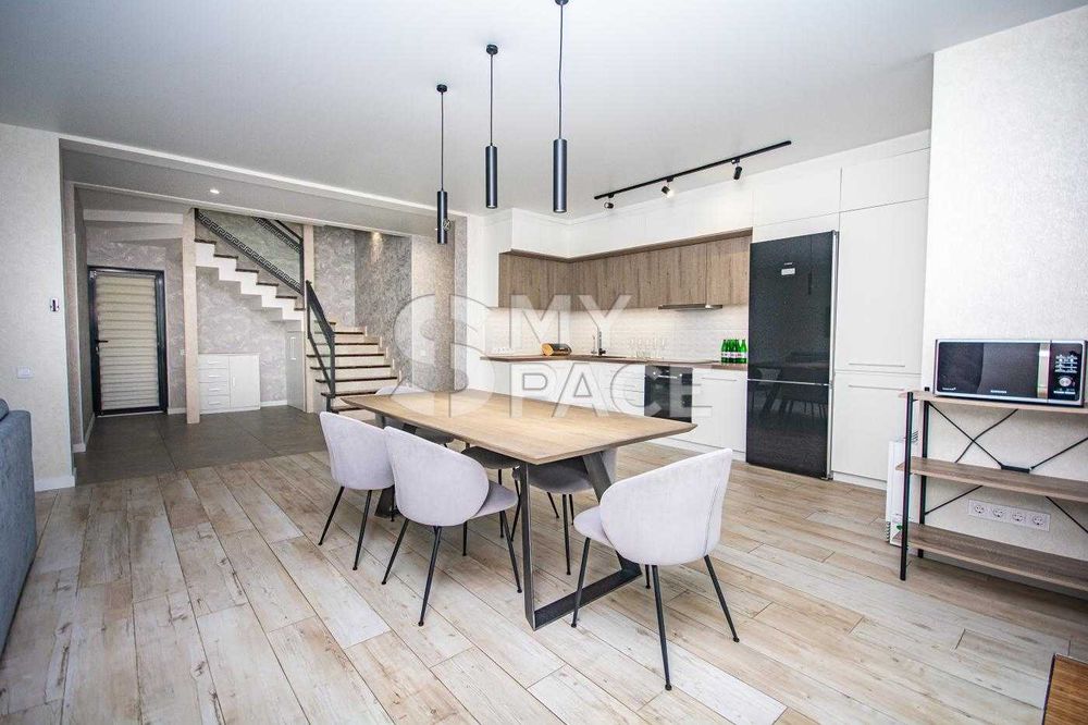 Будинок 211м2 КМ Коник Конча Заспа Столичне Шосе Лісники