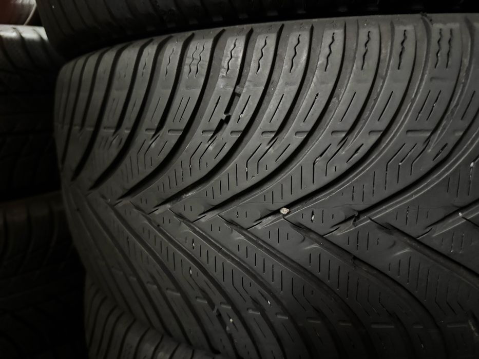 шини б.у зима 225/50 R17 KLEBER Krisalp HP3 склад шин