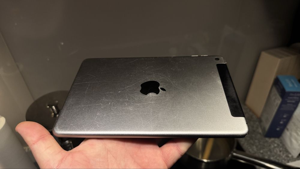 Ipad mini 4gen LTE cellular 128gb