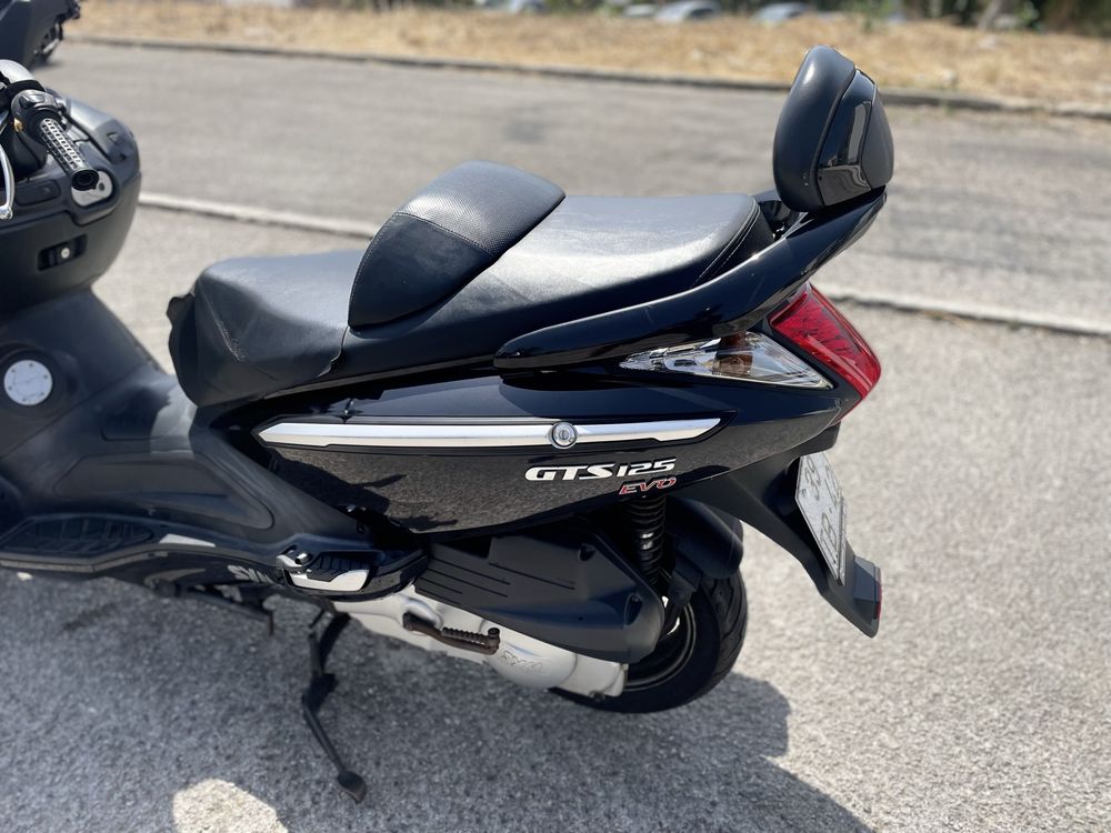 Scooter SYM GTS 125 EVO