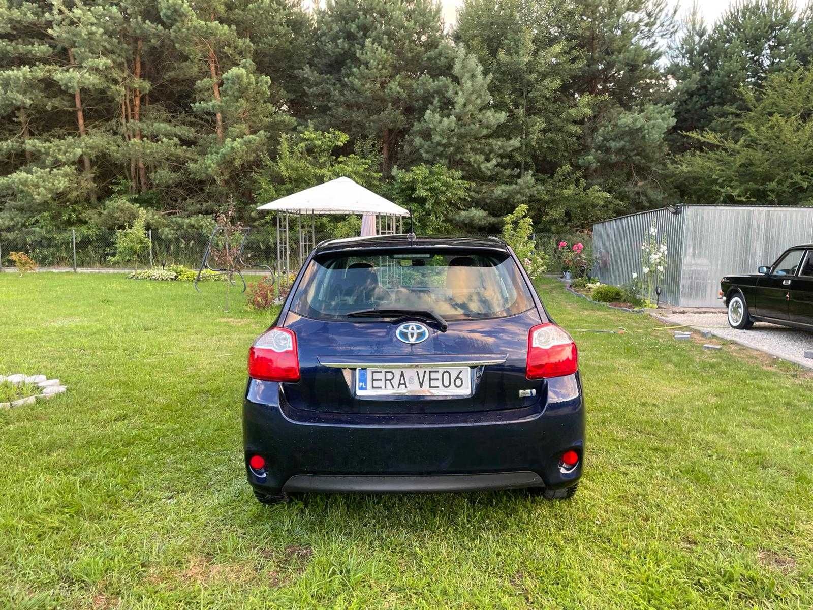 Toyota Auris 2012 lift 1.8 hybryda
