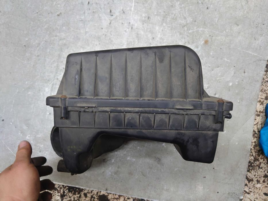 Obudowa Filtra Powietrza Opel Zafira B 1.7CDTI