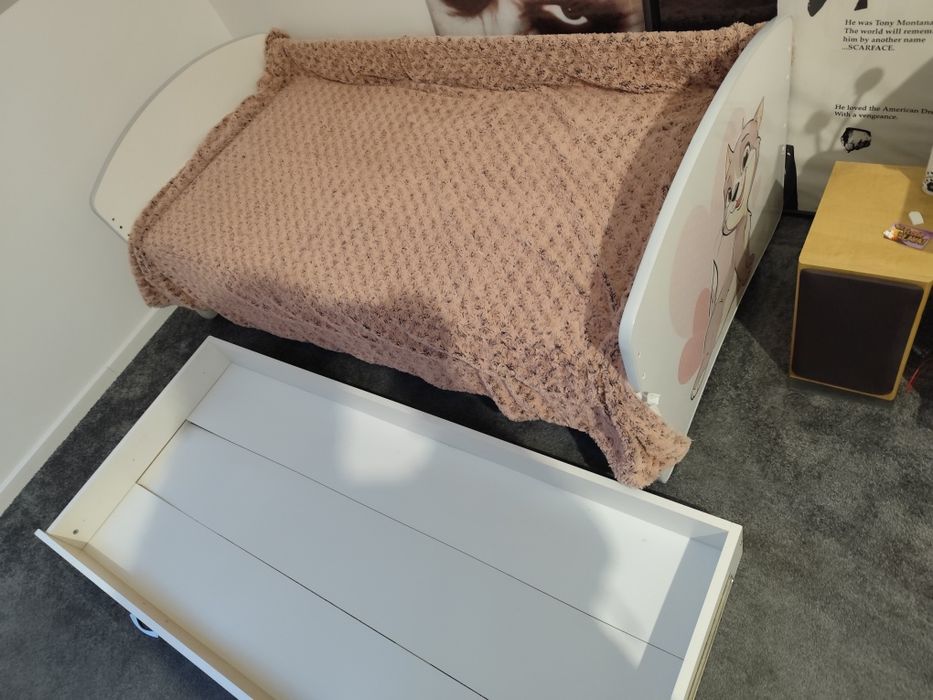 Łóżko z szufladą 160 x 80