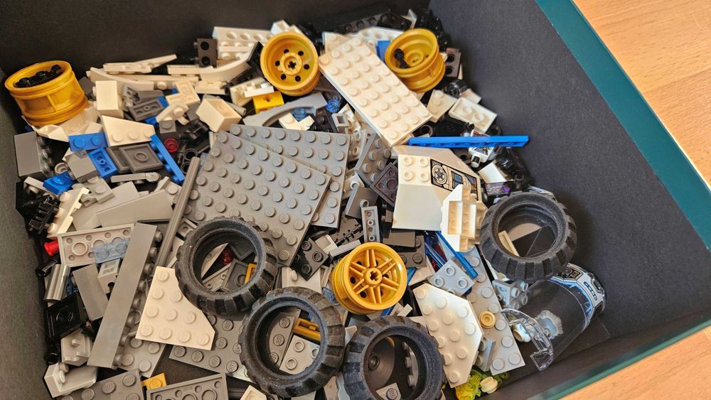 Lego - 28 zestawów MIX - używane po dziecku