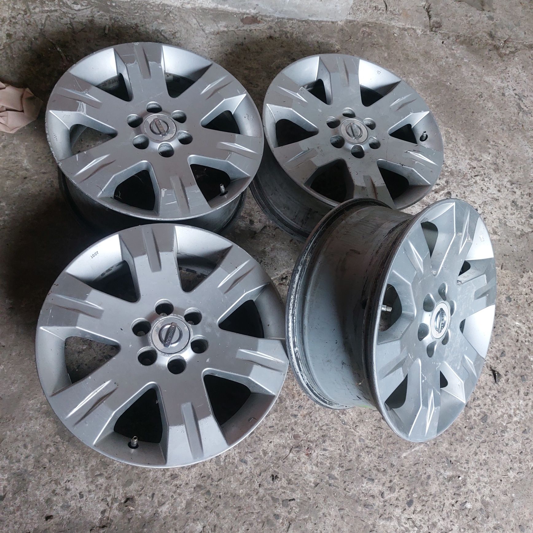 Диски титани 6 114.3 17 Nissan Navara D40 partfinder нісан навара