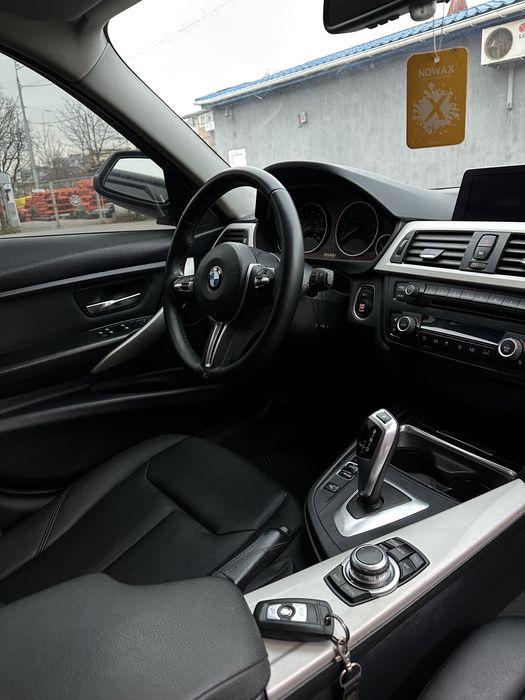 Продам бмв ф 30 2013 року 6 місяца