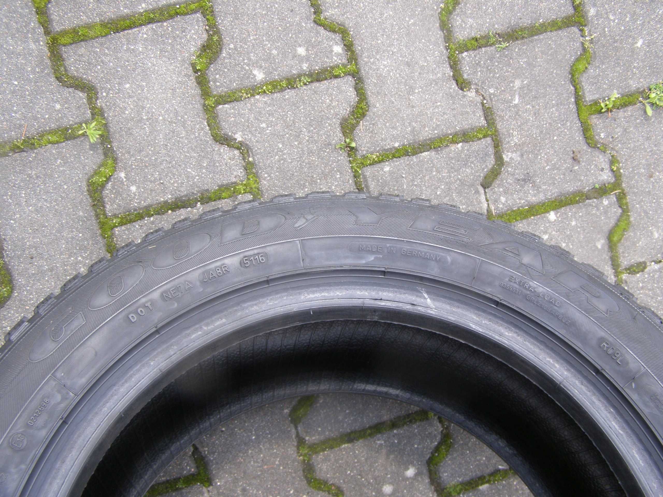 235/55/17 Goodyear Vector 4Seasons SUV 4X4 2szt