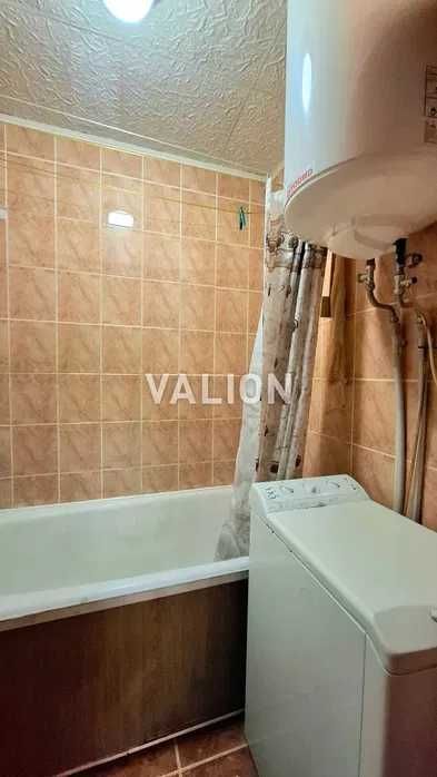 Продаж 2к квартири, просп. Бажана 5а, метро Харківська