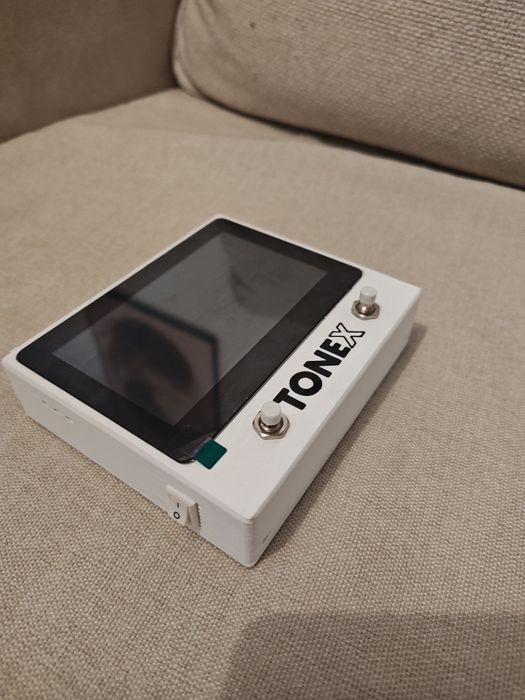 Tonex Controller 4.3" + 2FS, Bluetooth, WiFi, MIDI
