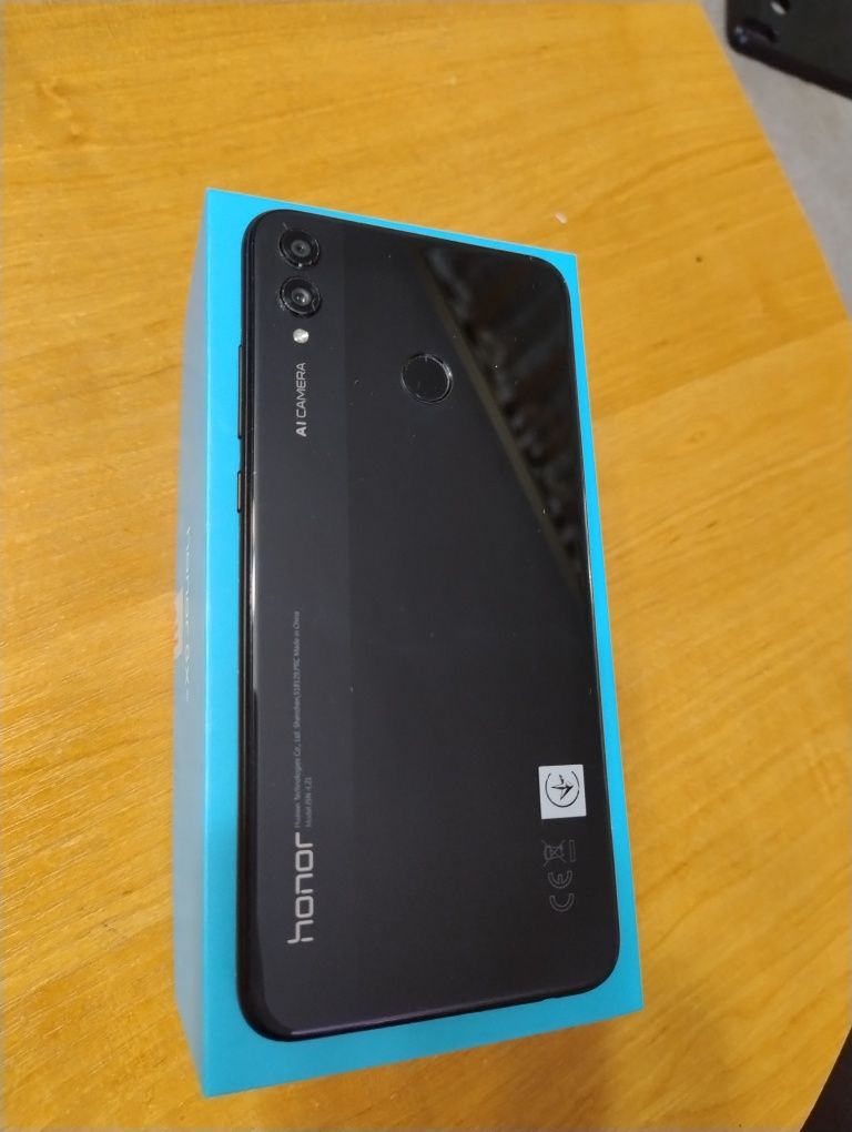 Honor 8X від ХУАВЕЙ