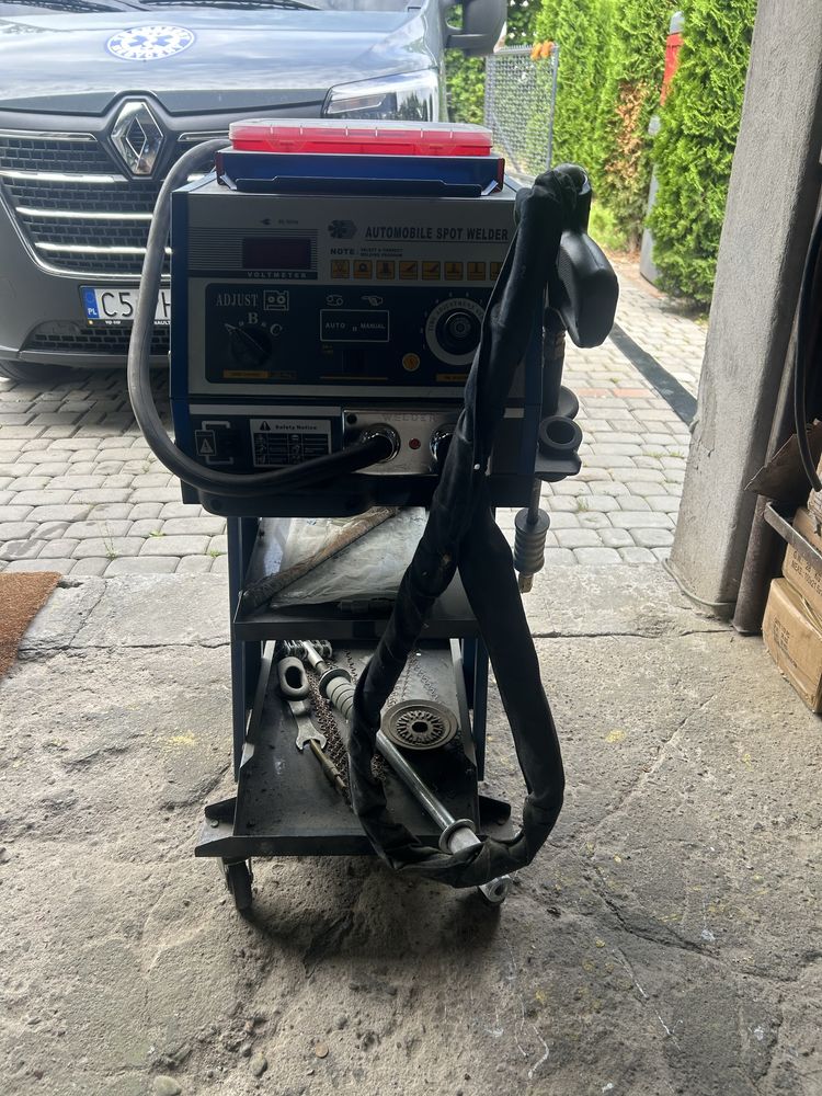 Zgrzewarka Spoter DL 4500 Welder