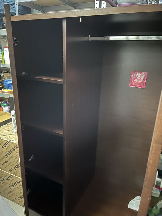 Szafa używana brązowa