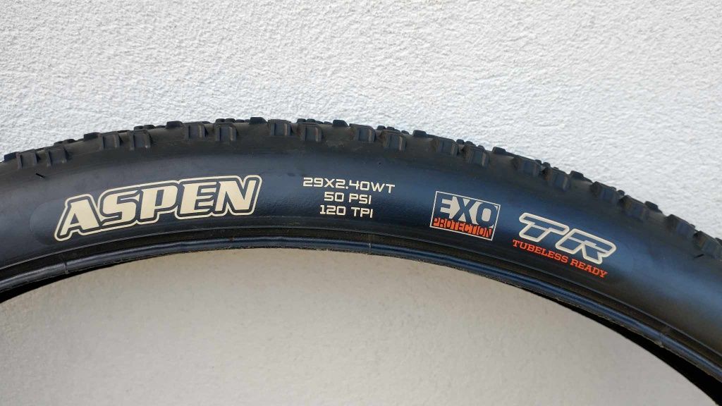 Opona downcoutry maxxis Aspen 29x2,4 wideo Tubless 120tpi