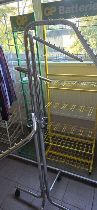 Вішалка стійка для одягу 4-х ріжкова ламана з регулюванням