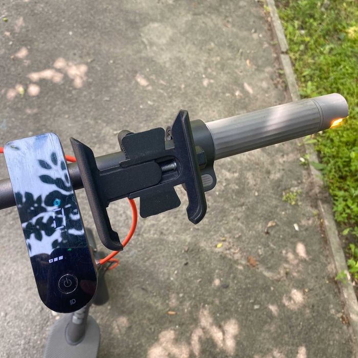 Електросамокат Xiaomi Electric Scooter 4 Pro Gen2 + насос, цепь, компл