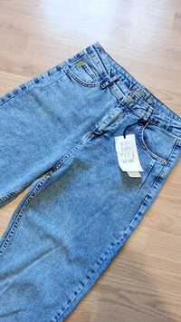 Стильні джинси жіночі 31 розмір