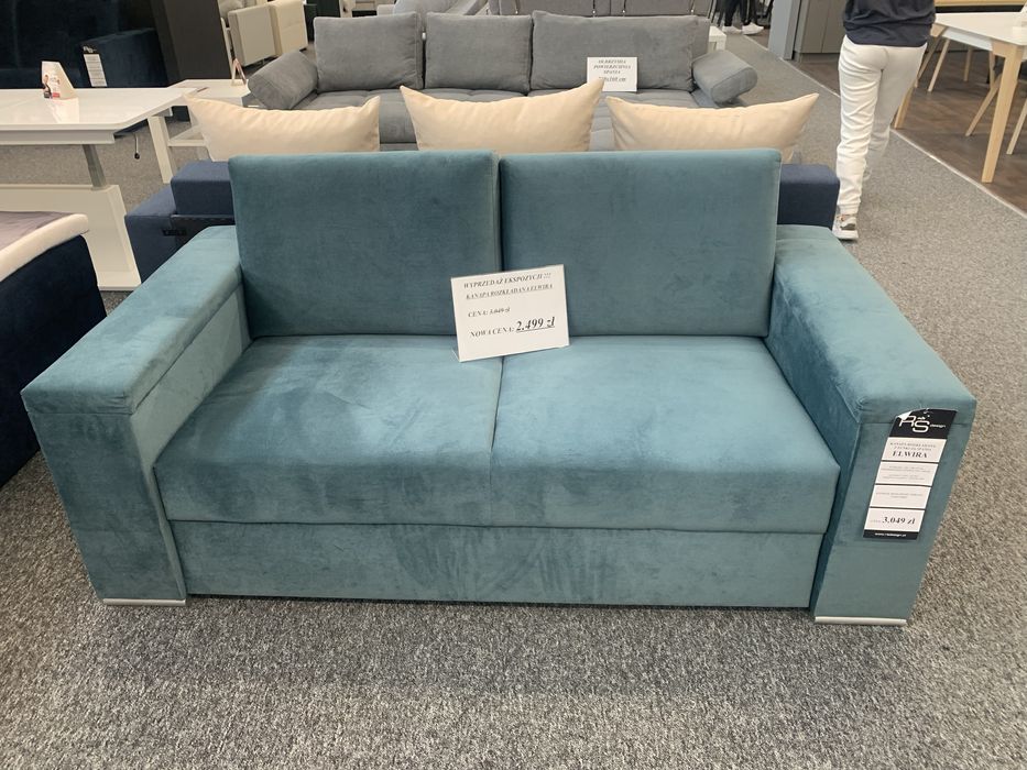 Sofa dwuosobowa turkusowa tkanina wodoodporna