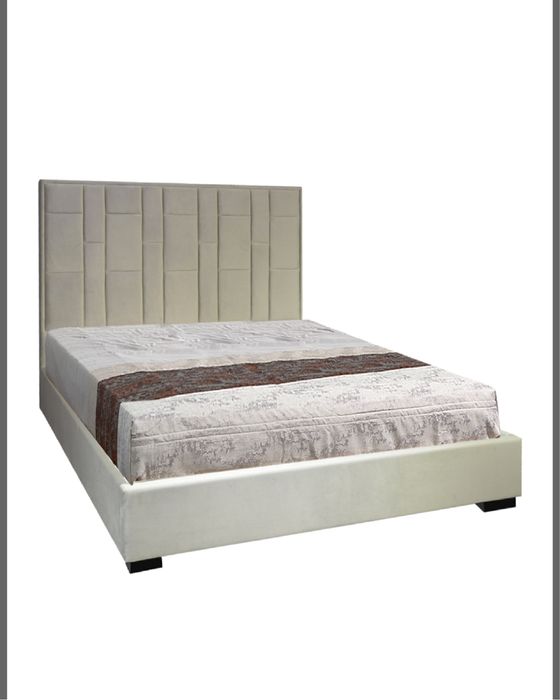 Cama Casal 200x160cm como nova
