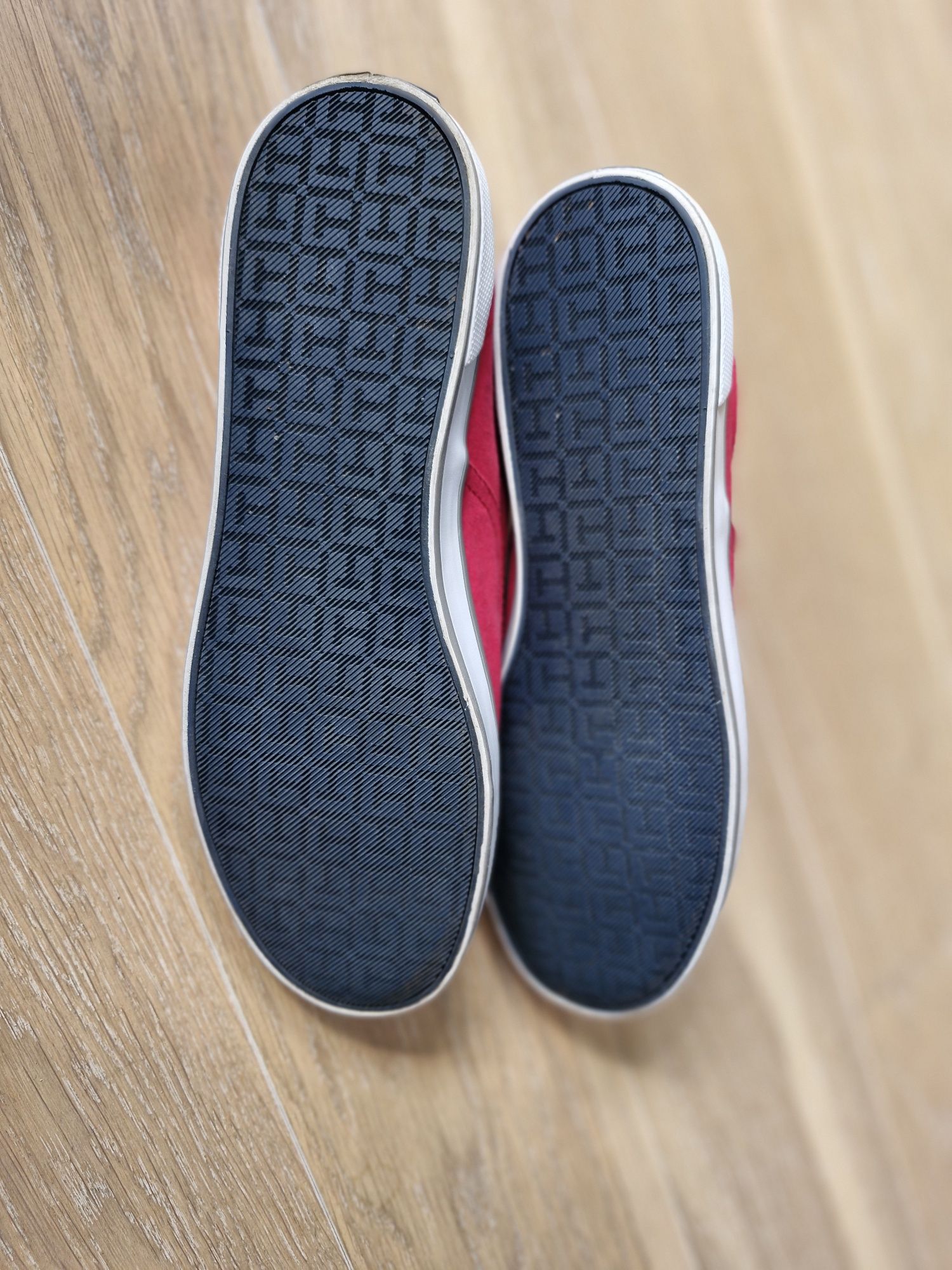Кеди чоловічі Tommy Hilfiger 43p