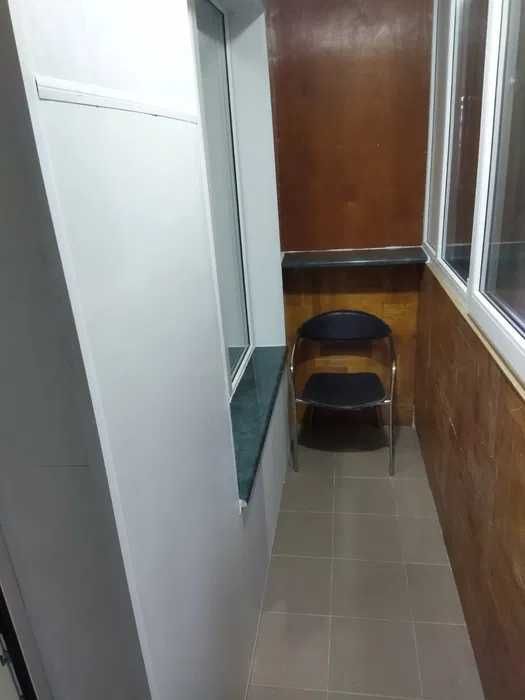 Оренда великої 2к квартири в Шевченківському районі