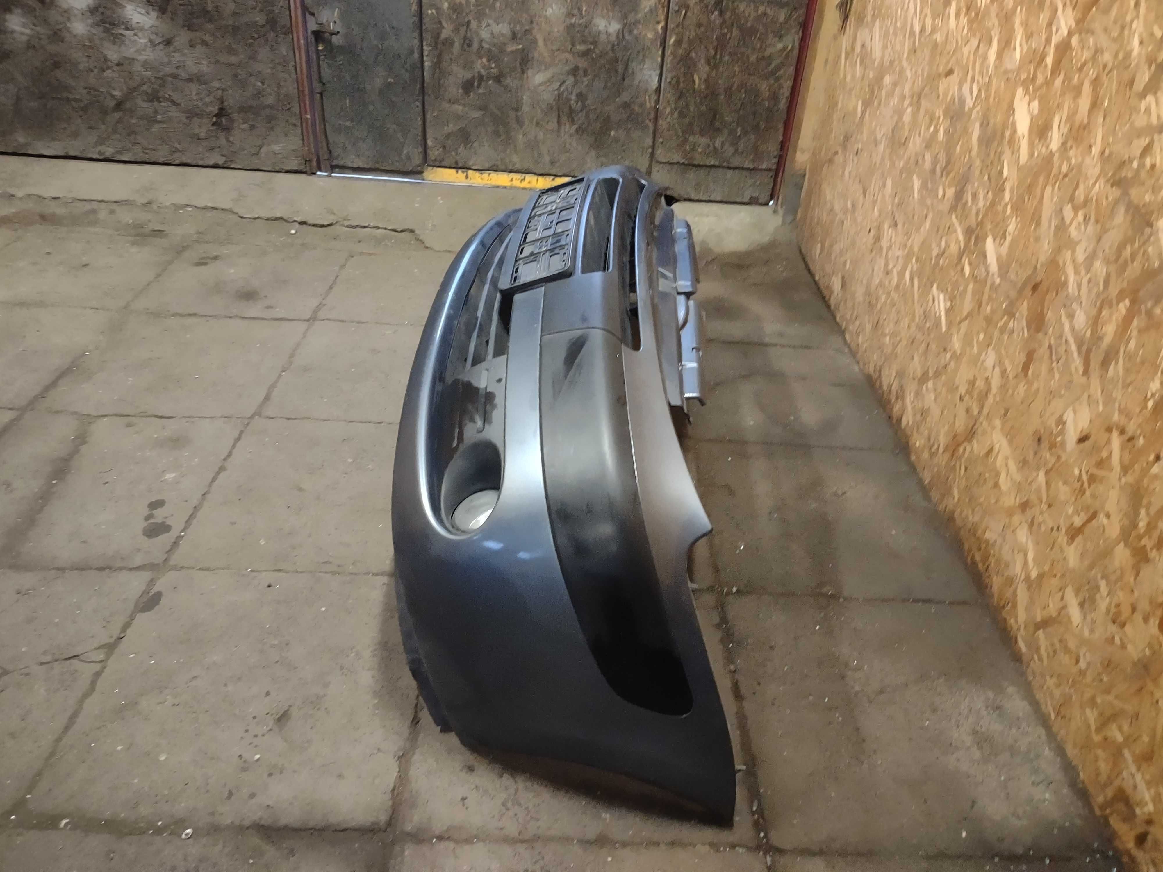 Zderzak przedni citroen XSARA PICASSO
