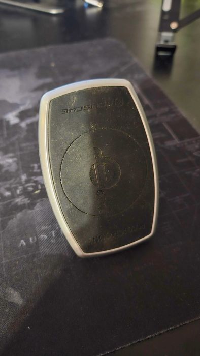 Ładowarka samochodowa bezprzewodowa Baseus z kablem