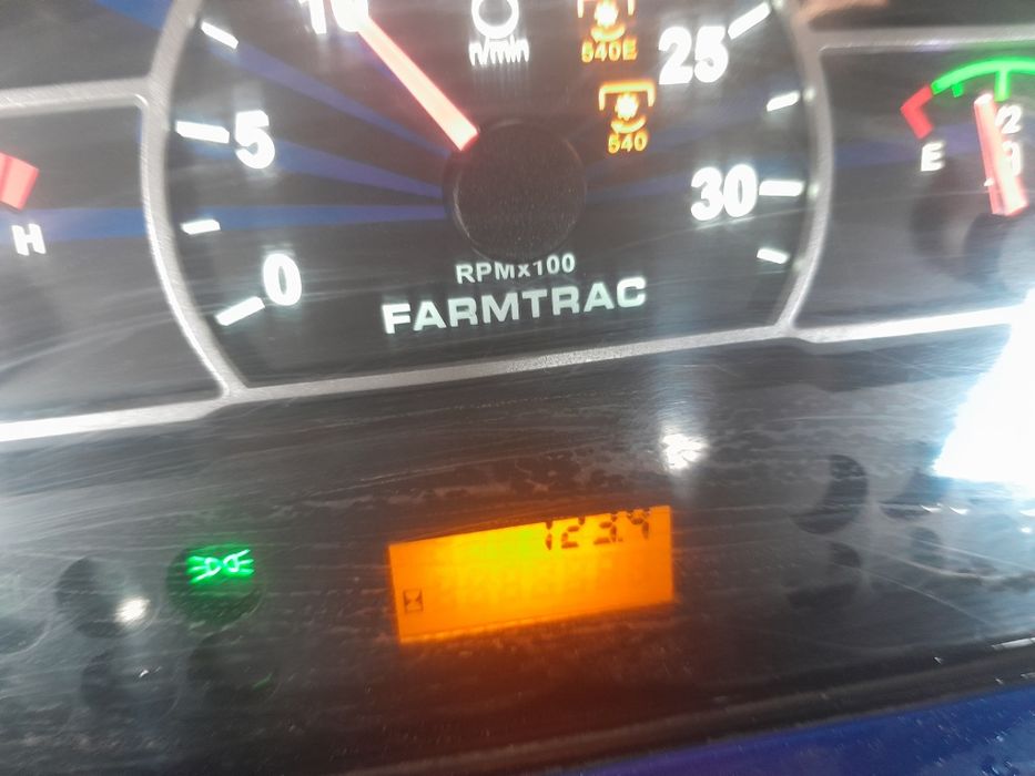 Ciągnik Farmtrac 30