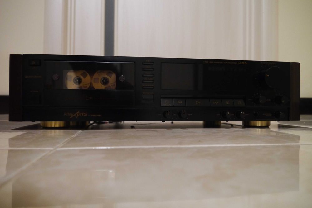 Касетна дека Grundig CT-905 Fine Arts.