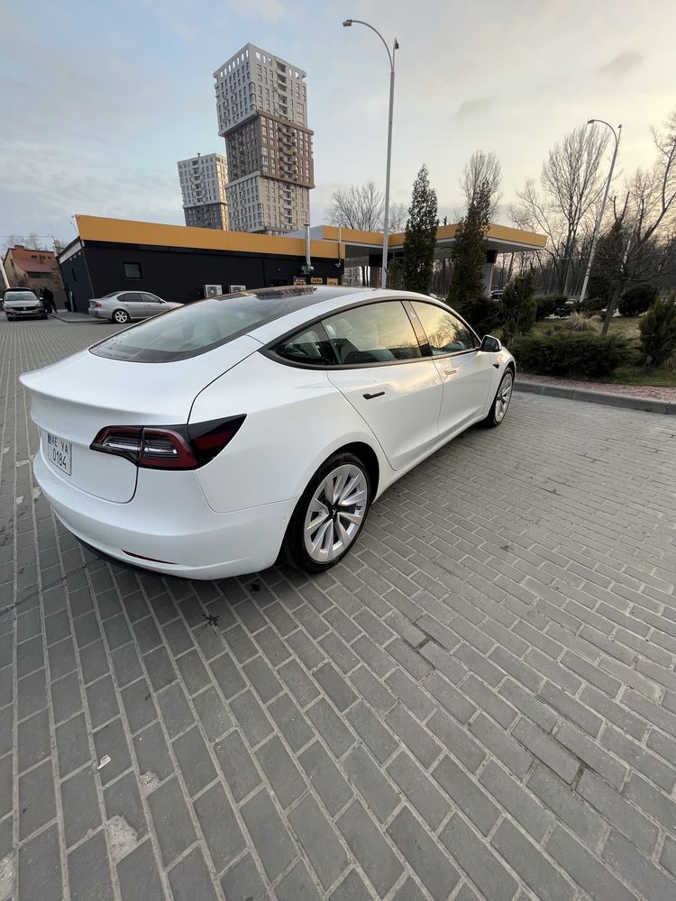 Продам Tesla Model 3 2022 Long Range Dual Motor - Restiyle