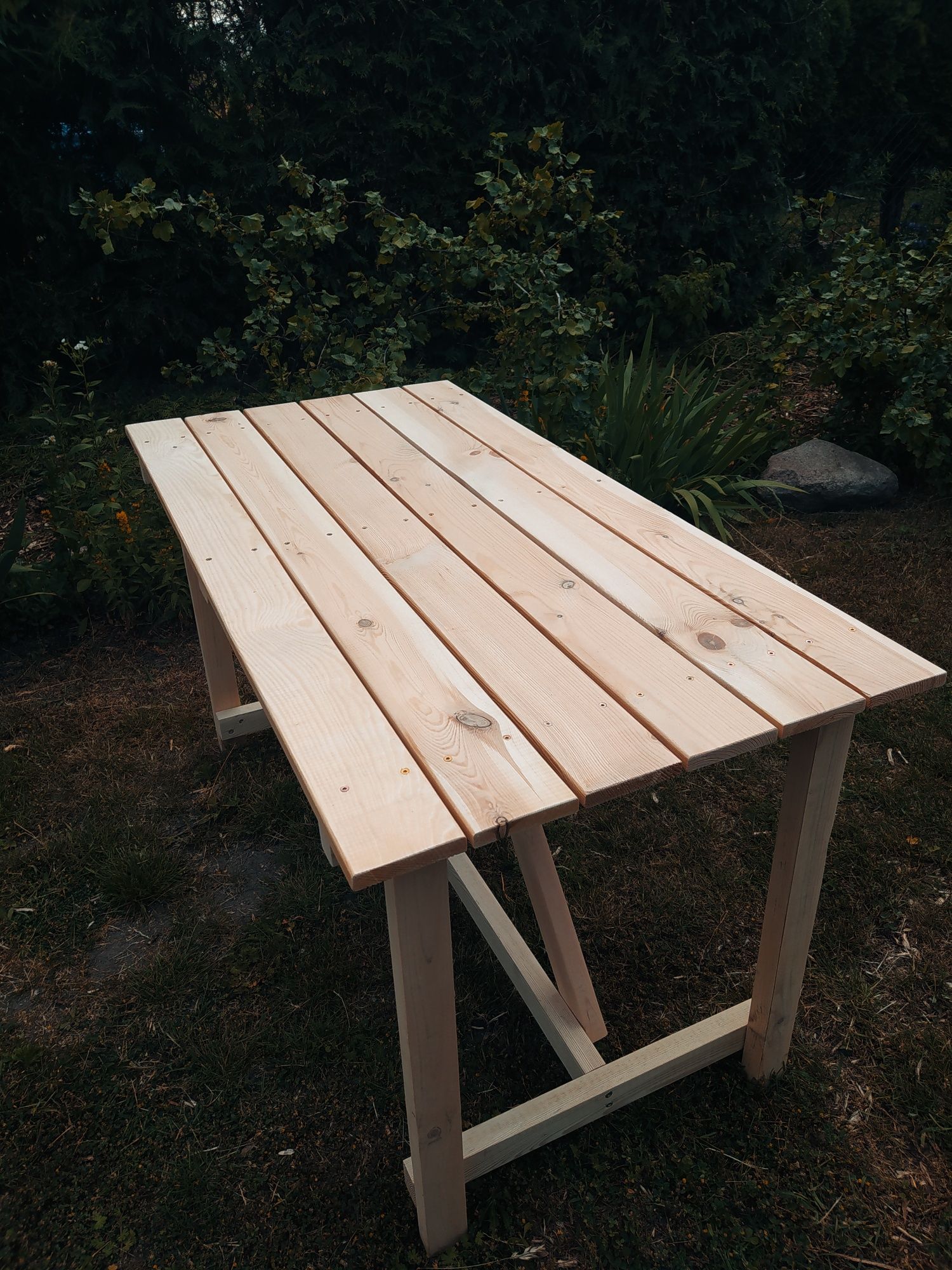 Nowy Stół ogrodowy drewniany