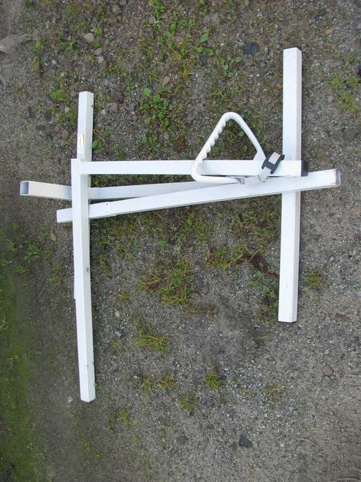 Wysięgnik wolnostojący pomoc przy wstawaniu z łóżka, fotela  2/9/25