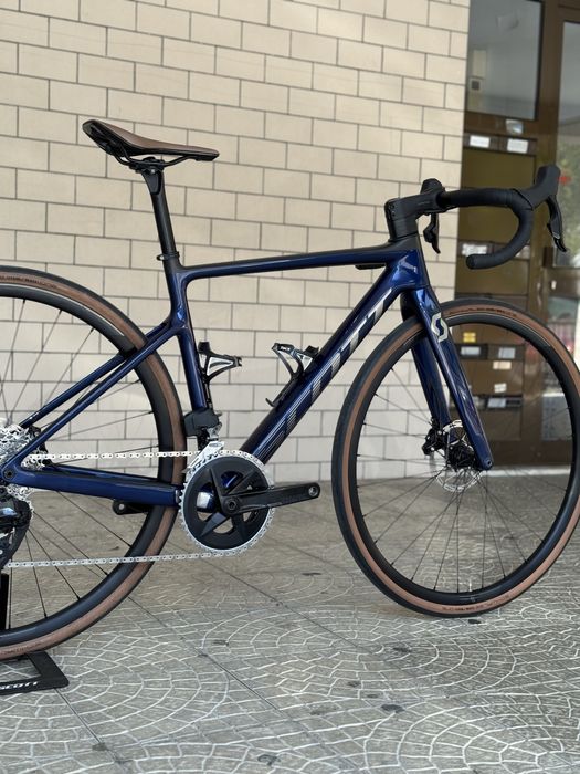 Bicicleta Estrada Scott Addict 10 / XS