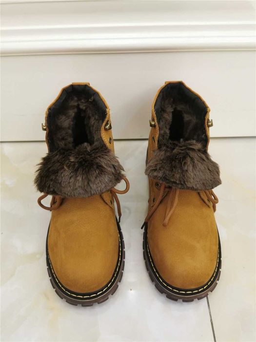 Ботинки из натуральной кожи