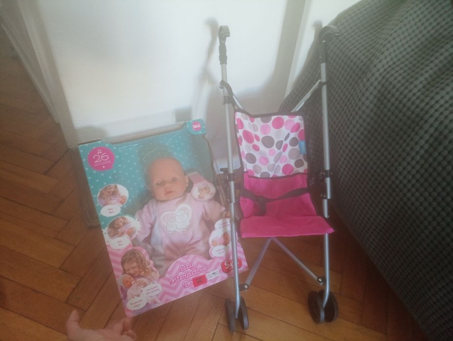 Interaktywna lalka Bobas Lila Smiki wózek gratis