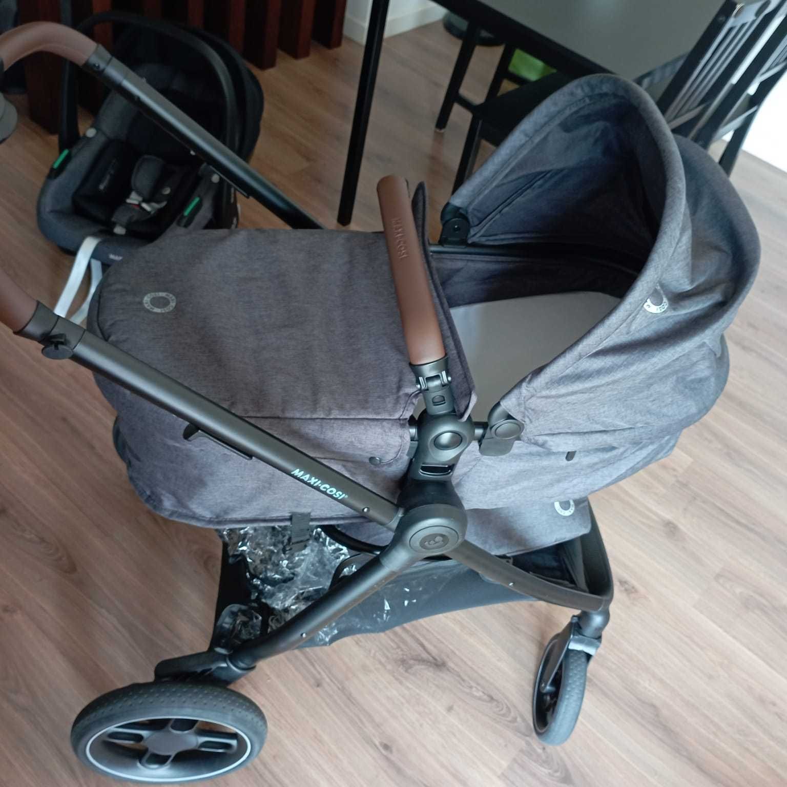 Trio Maxi-Cosi Zélia S + Extras (Capa, Saco, Adaptador Ovo)