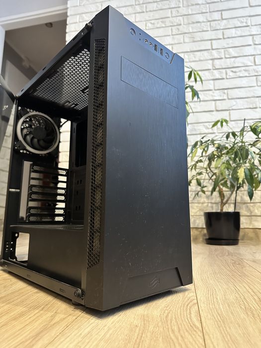 Obudowa do komputera Silentiumpc ODBIÓR OSOBISTY