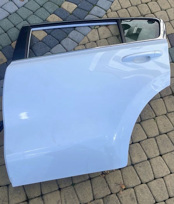 Kia Sportage 4 Двері (кіа спортейдж) 76003-F1000