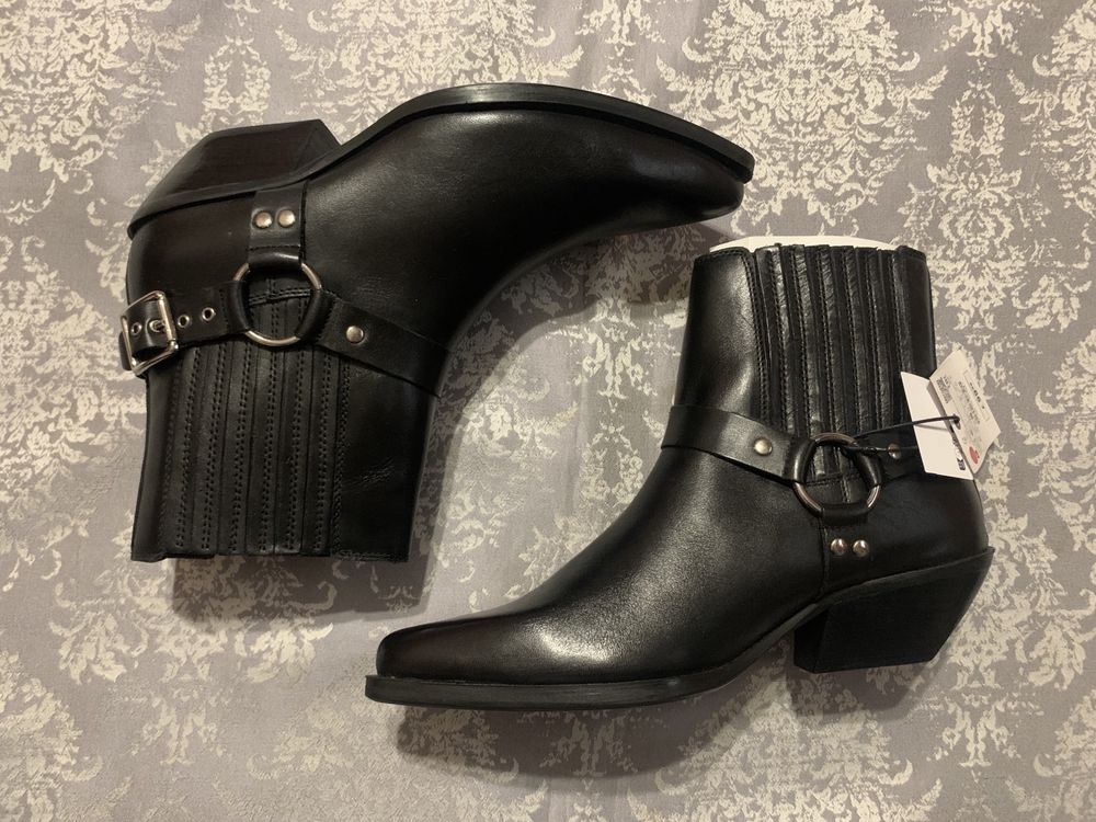 Нові шкіряні черевики ( ковбойки, козаки, ботинки ) Zara 36 р