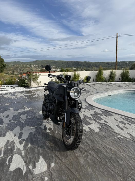 Mota Zontes 125cc g1x lcd 2024