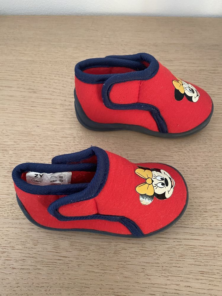 Pantufas Minnie Zippy