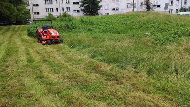 Koszenie, wertykulacja, zakładanie trawników, karczowanie działek.