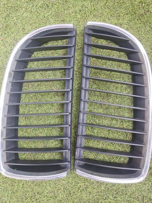 Grill nerki BMW E90/91 + listwy