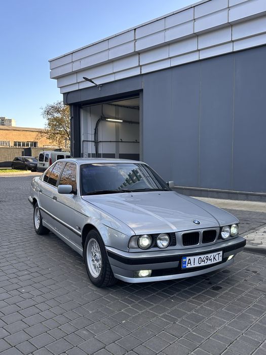 Продам BMW e34 m50b25