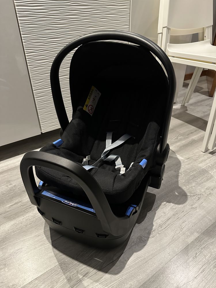 Ovo Chicco Kaily c/ base para automóvel
