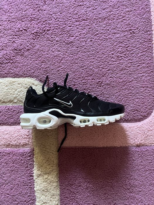 ЖІНОЧІ Nike Air Max Tn black/white