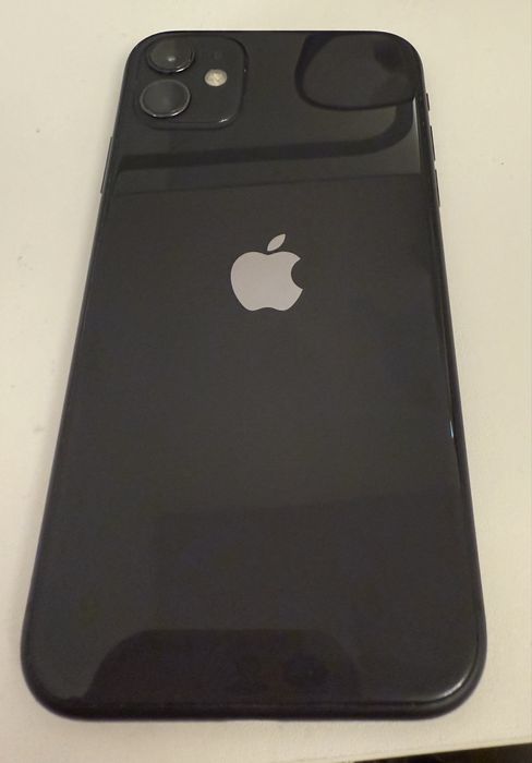Iphone 11 stan bardzo dobry black