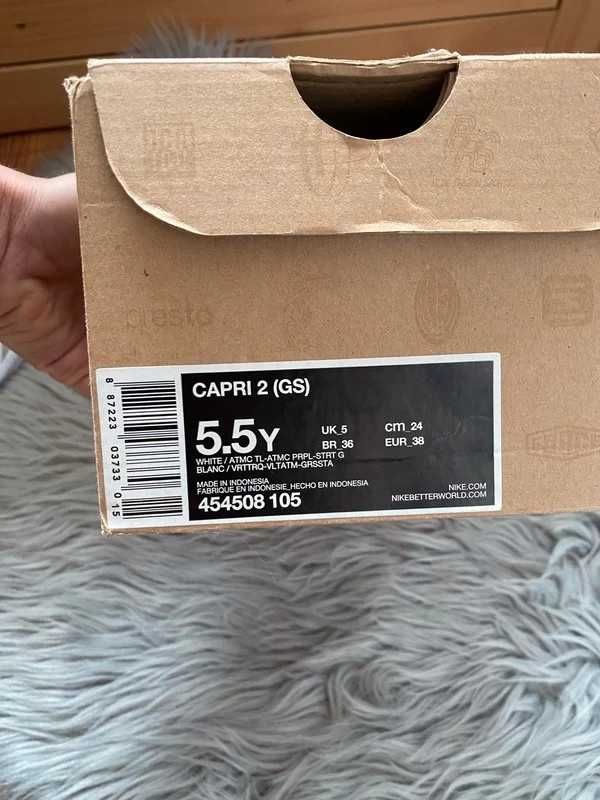 Sportowe buty Nike Capri 2 (38)