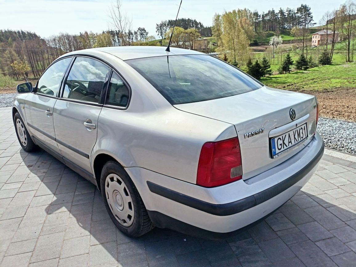 Volkswagen Passat B5 sedan 1.9 TDI